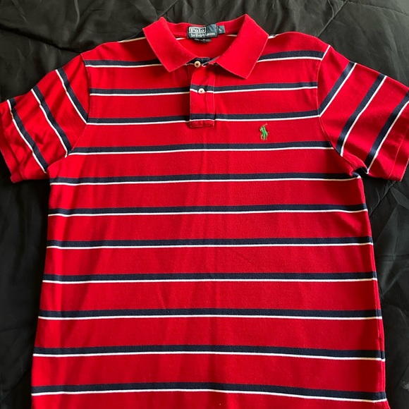 Polo red shirt - Picture 1 of 2